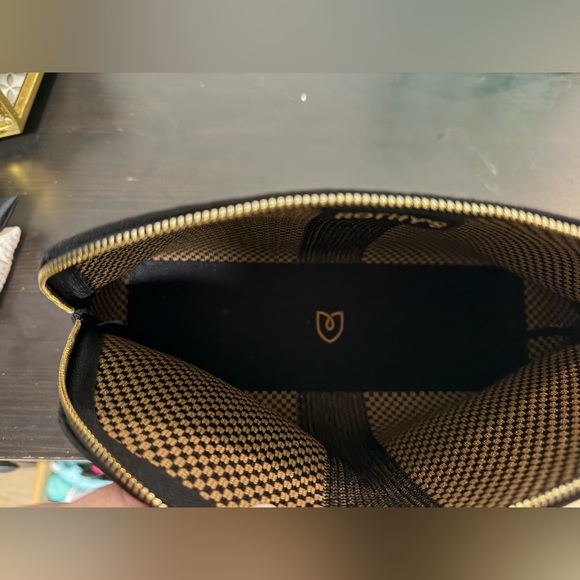 Rothy’s Vanity Set - Picture 4 of 5